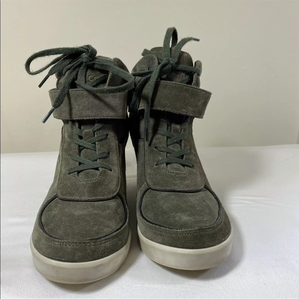 Lacoste 8.5 Suede Wedge Sneakers Ankle boots - Picture 4 of 6